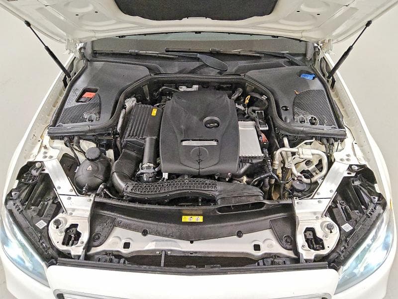 2019 MERCEDES-BENZ E 300 11