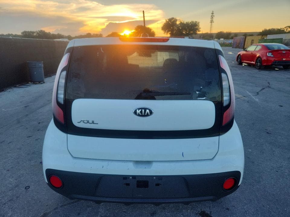 2017 KIA SOUL BASE 6