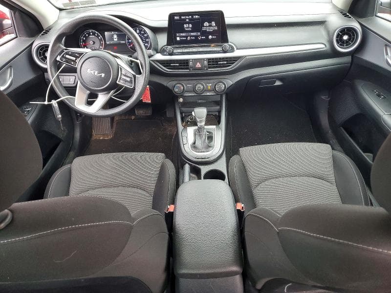 2024 KIA FORTE LXS 8