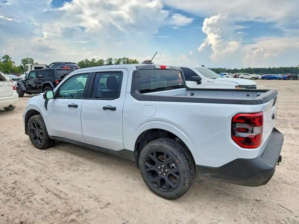 2025 FORD MAVERICK XLT 2