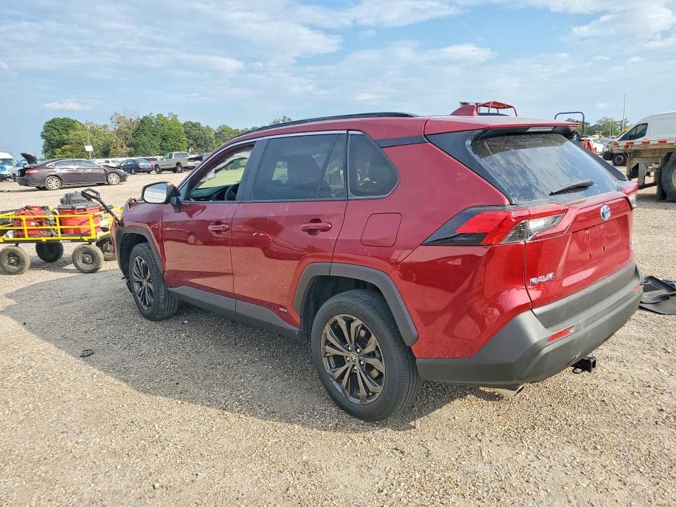 2022 TOYOTA RAV4 XLE PREMIUM 2