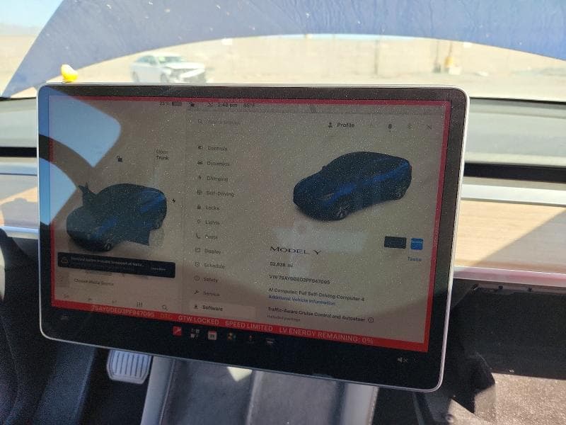2023 TESLA MODEL Y 9