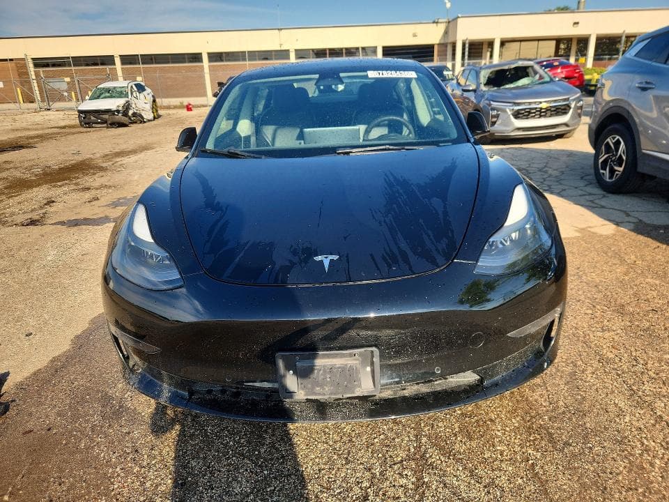 2022 TESLA MODEL 3 5