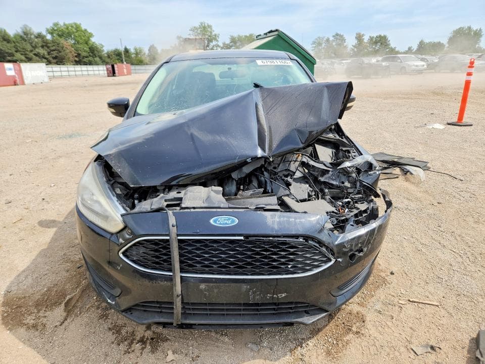 2017 FORD FOCUS SE 5