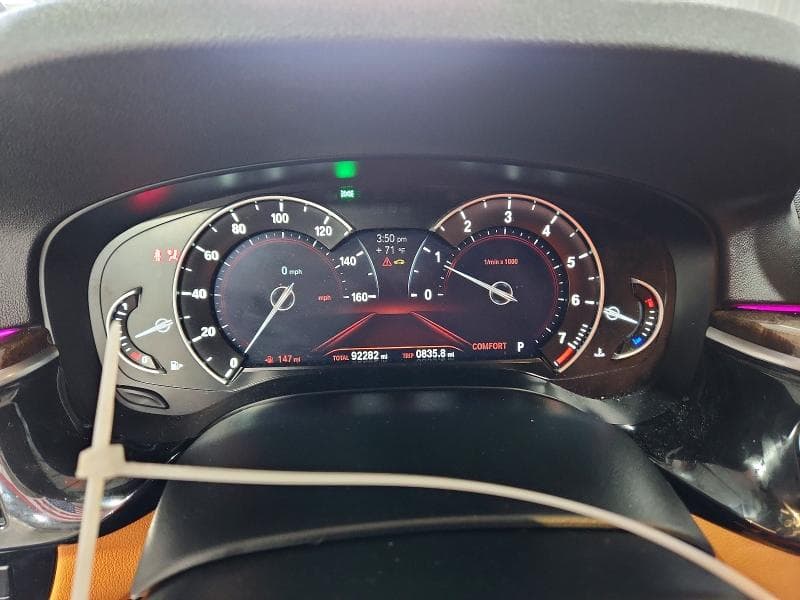 2018 BMW 540 XI 9