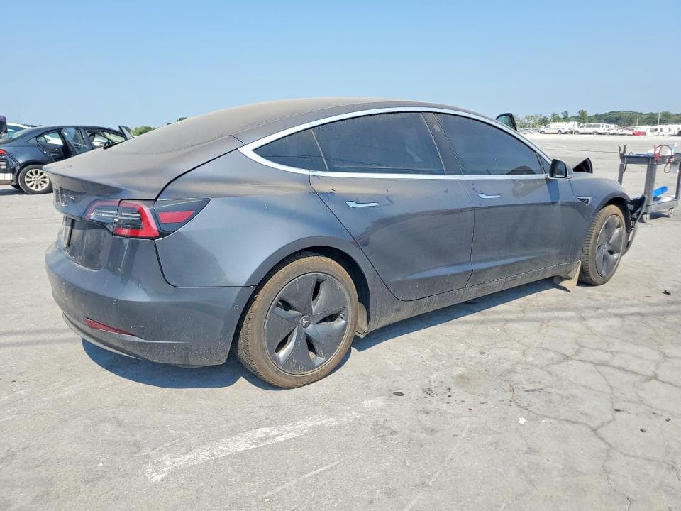2020 TESLA MODEL 3 3