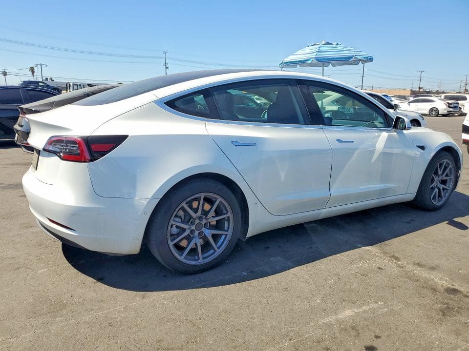 2020 TESLA MODEL 3 3