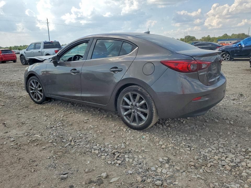 2018 MAZDA 3 TOURING 2