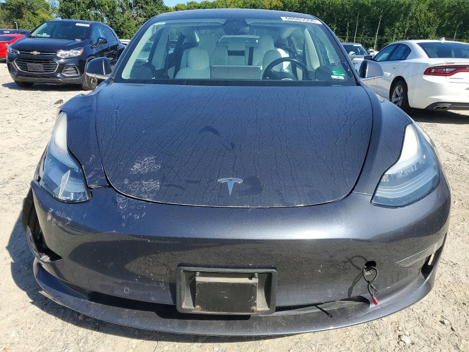 2018 TESLA MODEL 3 5