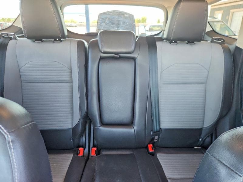 2017 FORD ESCAPE TITANIUM 10
