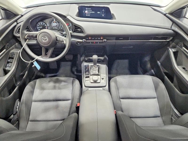 2025 MAZDA CX-30 8