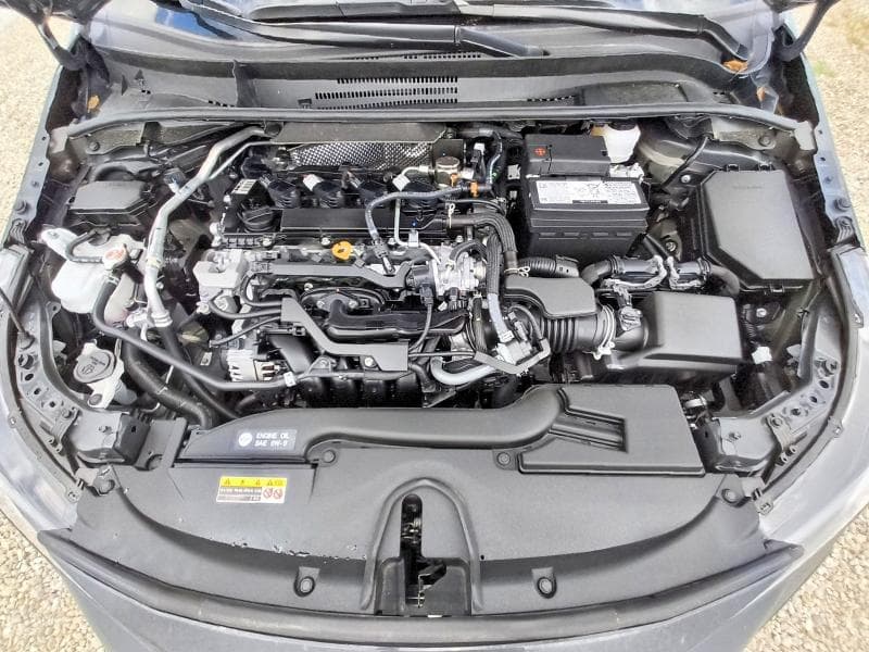 2026 TOYOTA COROLLA XSE 11