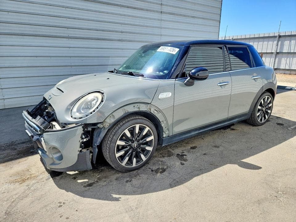 2017 MINI COOPER S