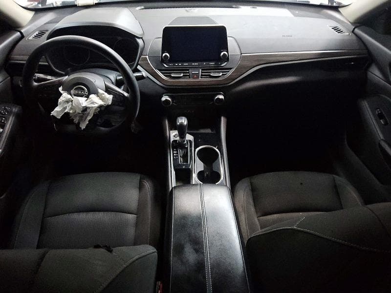 2024 NISSAN ALTIMA SV 8