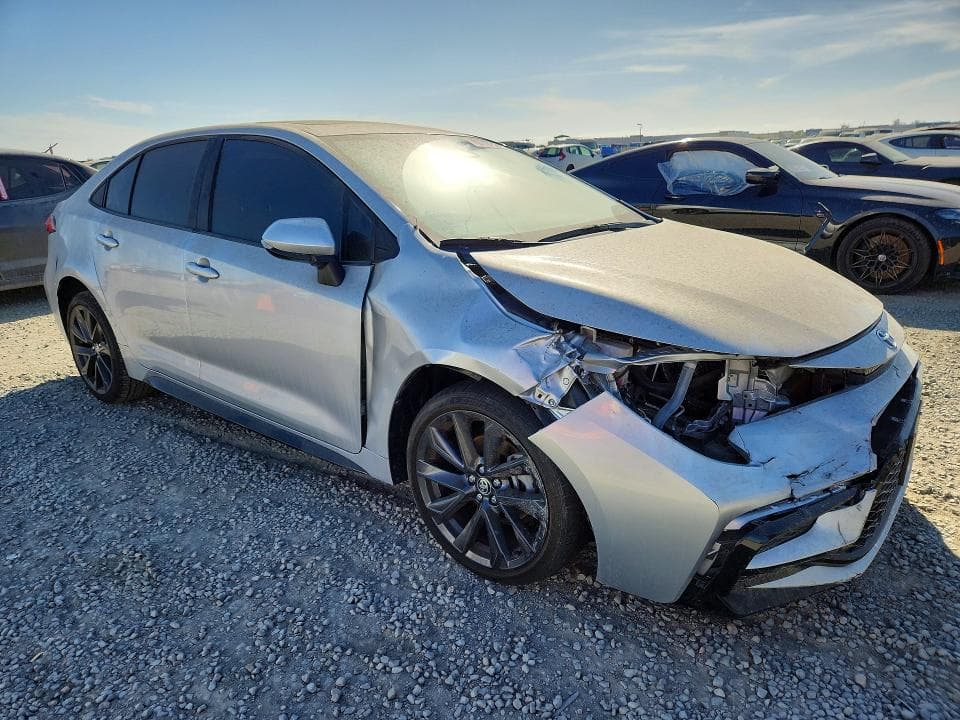 2024 TOYOTA COROLLA SE 4