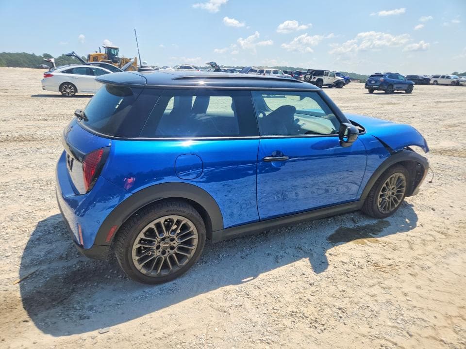 2025 MINI COOPER BASE 3