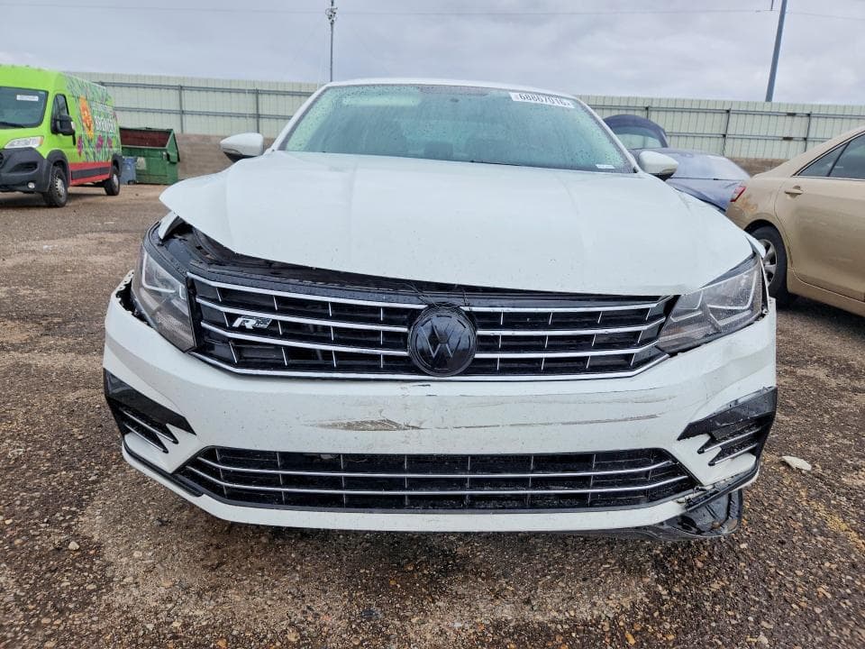 2018 VOLKSWAGEN PASSAT S 5