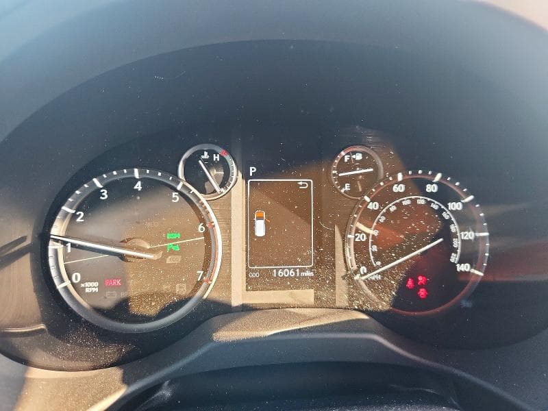 2023 LEXUS GX 460 9