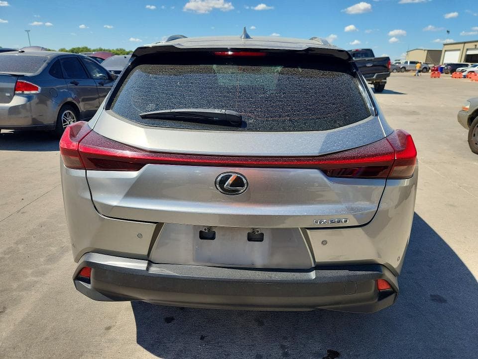 2019 LEXUS UX 200 6