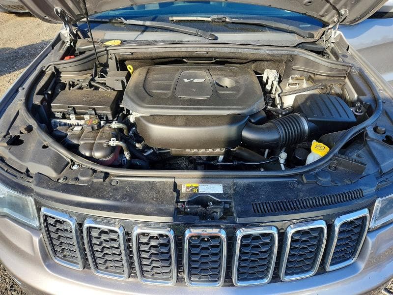 2017 JEEP GRAND CHEROKEE LAREDO 12