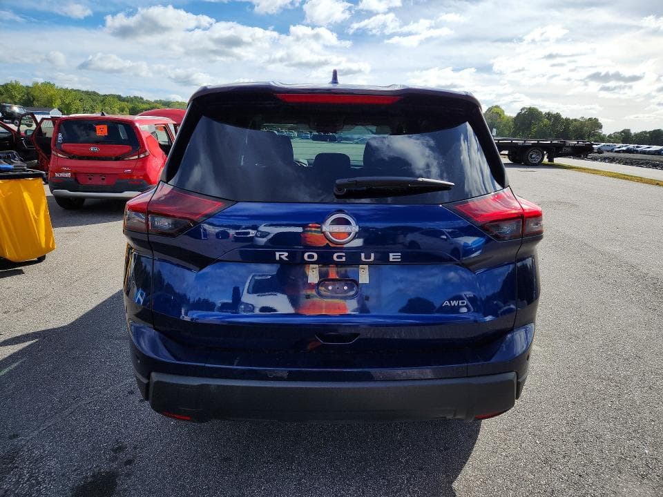 2026 NISSAN ROGUE SV 6
