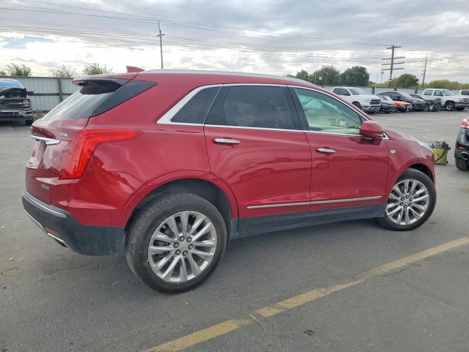2019 CADILLAC XT5 PLATINUM 3