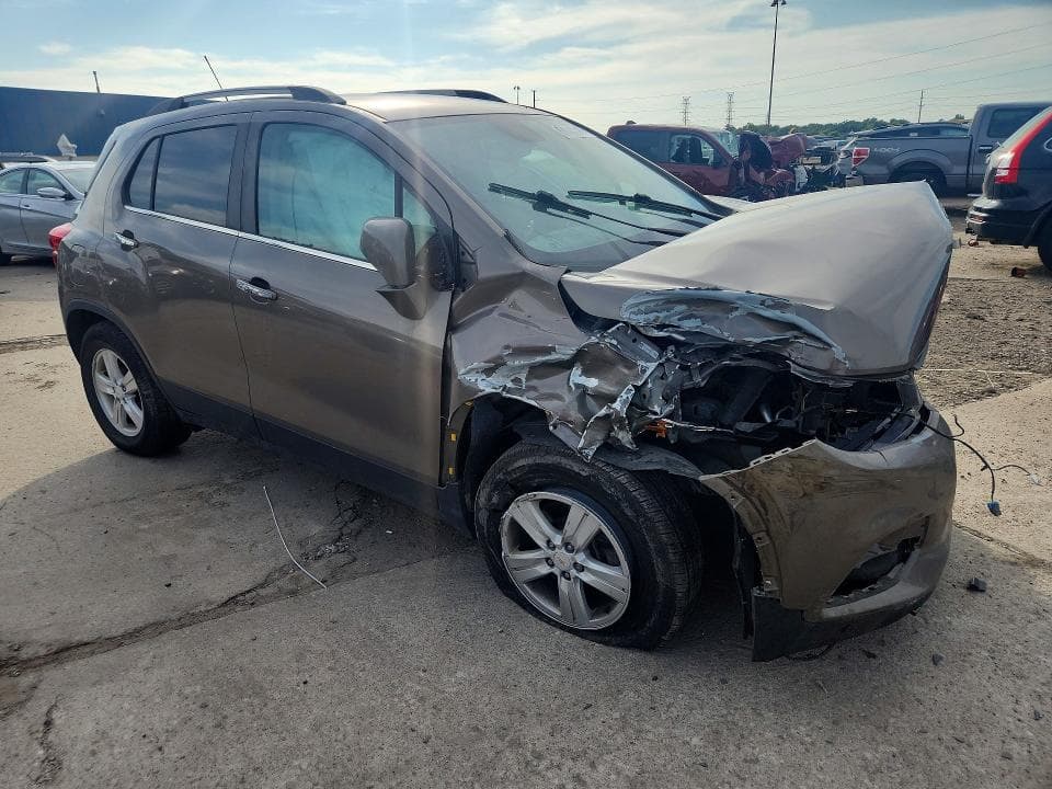 2020 CHEVROLET TRAX 1LT 4