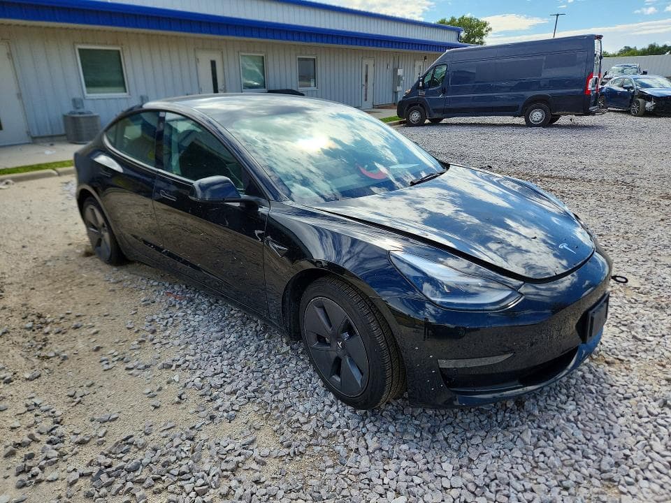 2022 TESLA MODEL 3 4