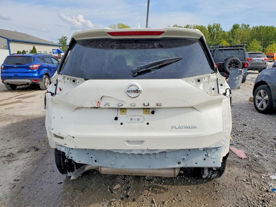 2021 NISSAN ROGUE PLATINUM 6