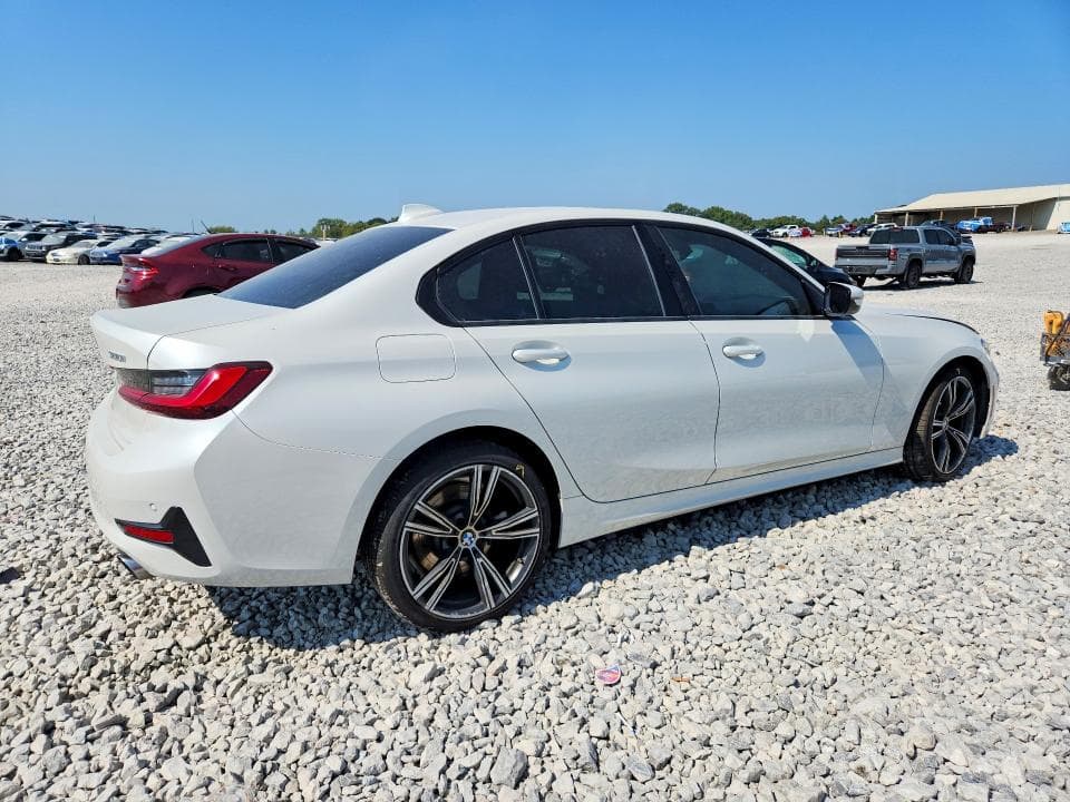 2022 BMW 330I 3