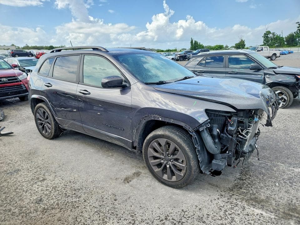2019 JEEP CHEROKEE LIMITED 4