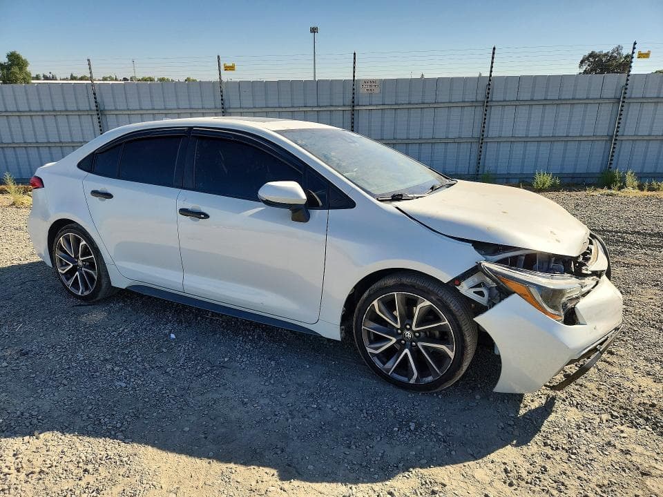 2021 TOYOTA COROLLA SE 4