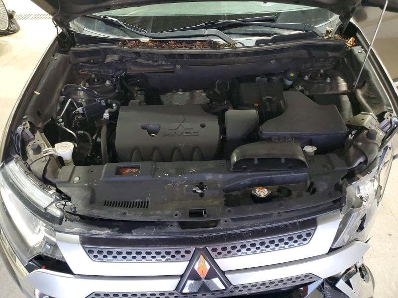 2019 MITSUBISHI OUTLANDER SE 12