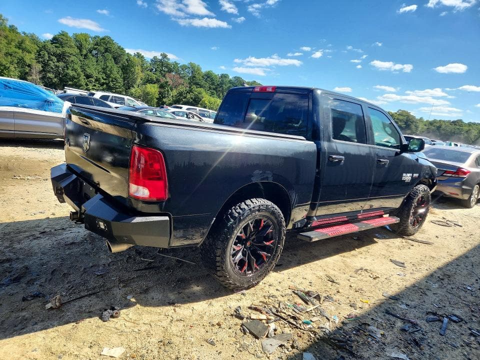 2019 RAM 1500 CLASSIC SLT 3