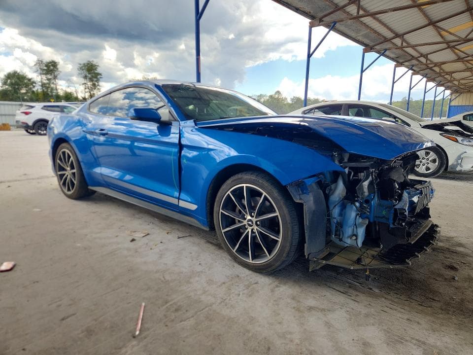 2020 FORD MUSTANG 4