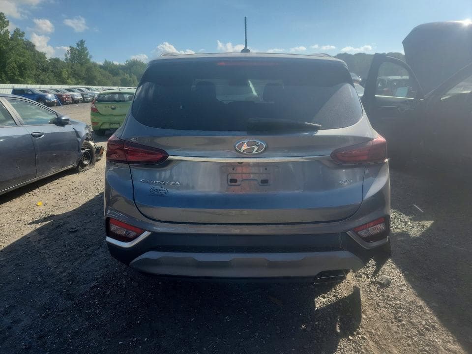 2019 HYUNDAI SANTA FE SE 6