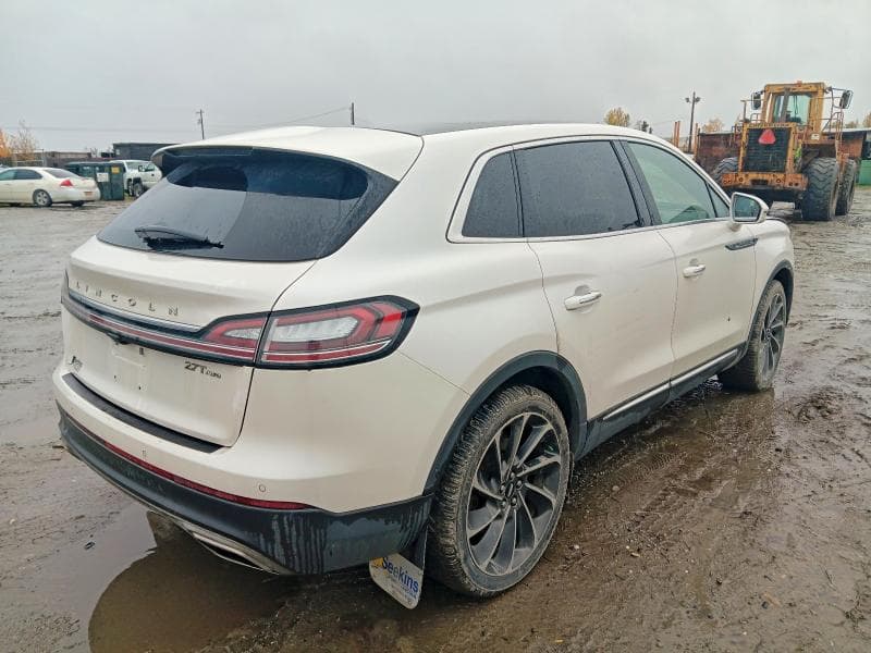 2019 LINCOLN NAUTILUS RESERVE 3