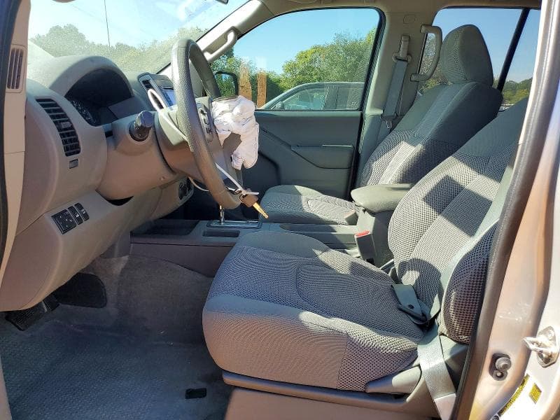 2017 NISSAN FRONTIER SV 7