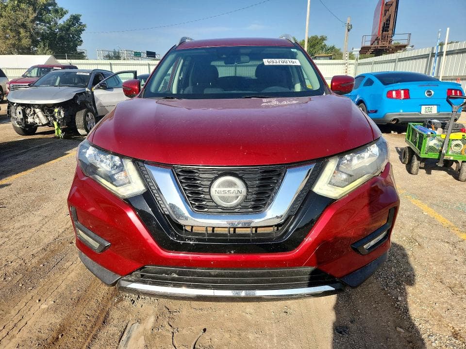 2019 NISSAN ROGUE S 5