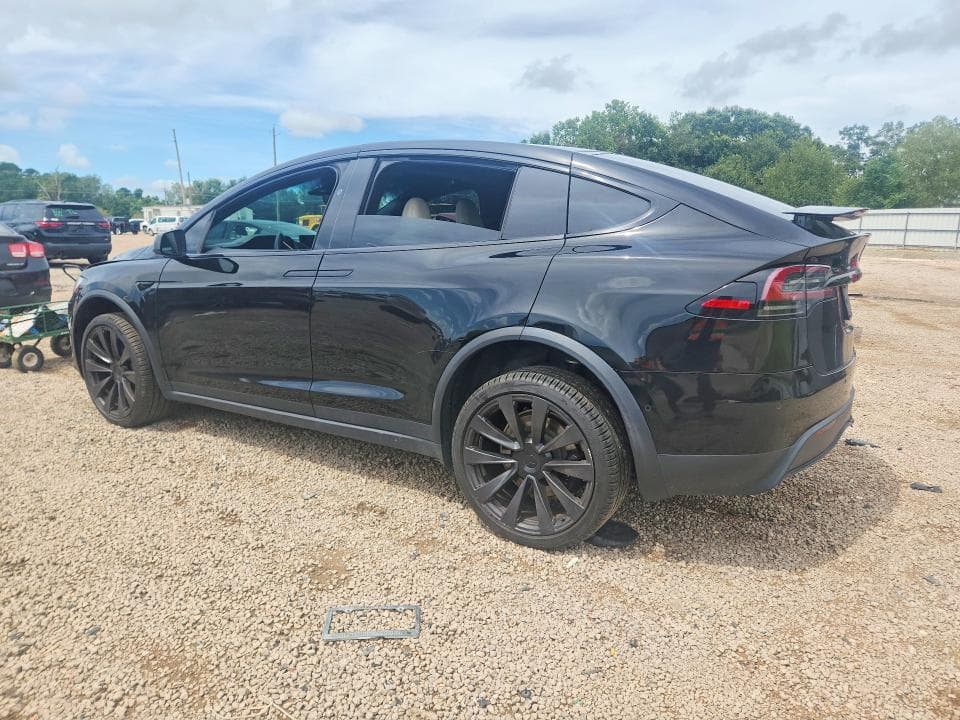 2022 TESLA MODEL X 2