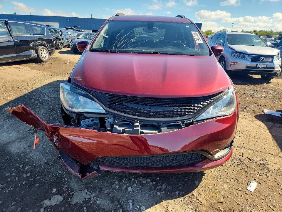 2019 CHRYSLER PACIFICA TOURING L PLUS 5