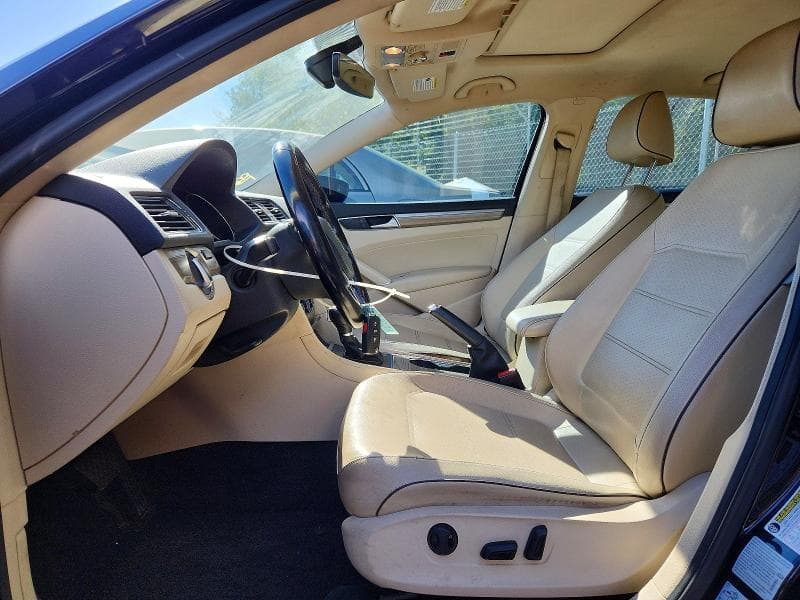 2018 VOLKSWAGEN PASSAT SE 7