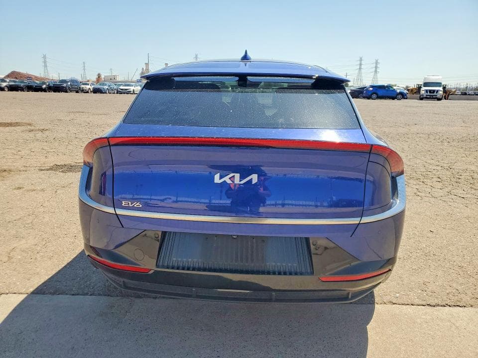 2023 KIA EV6 WIND 6