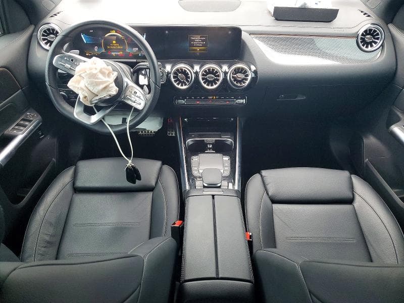 2023 MERCEDES-BENZ GLA 35 AMG 8