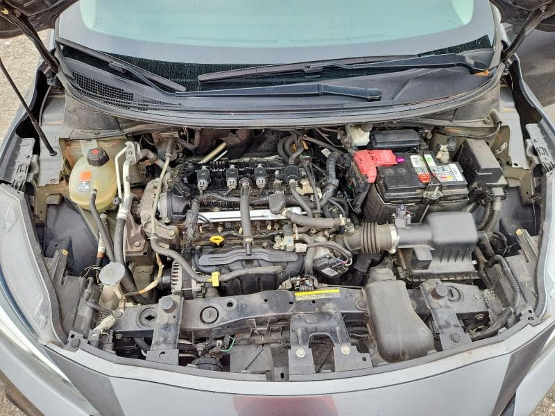 2020 NISSAN VERSA S 11