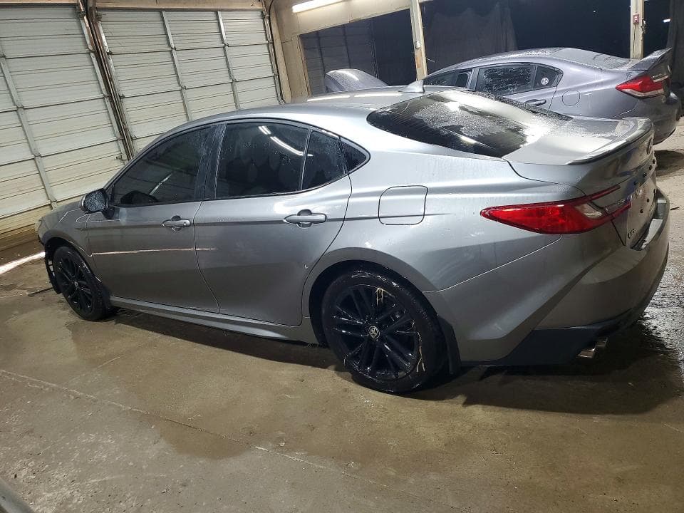 2026 TOYOTA CAMRY SE 2