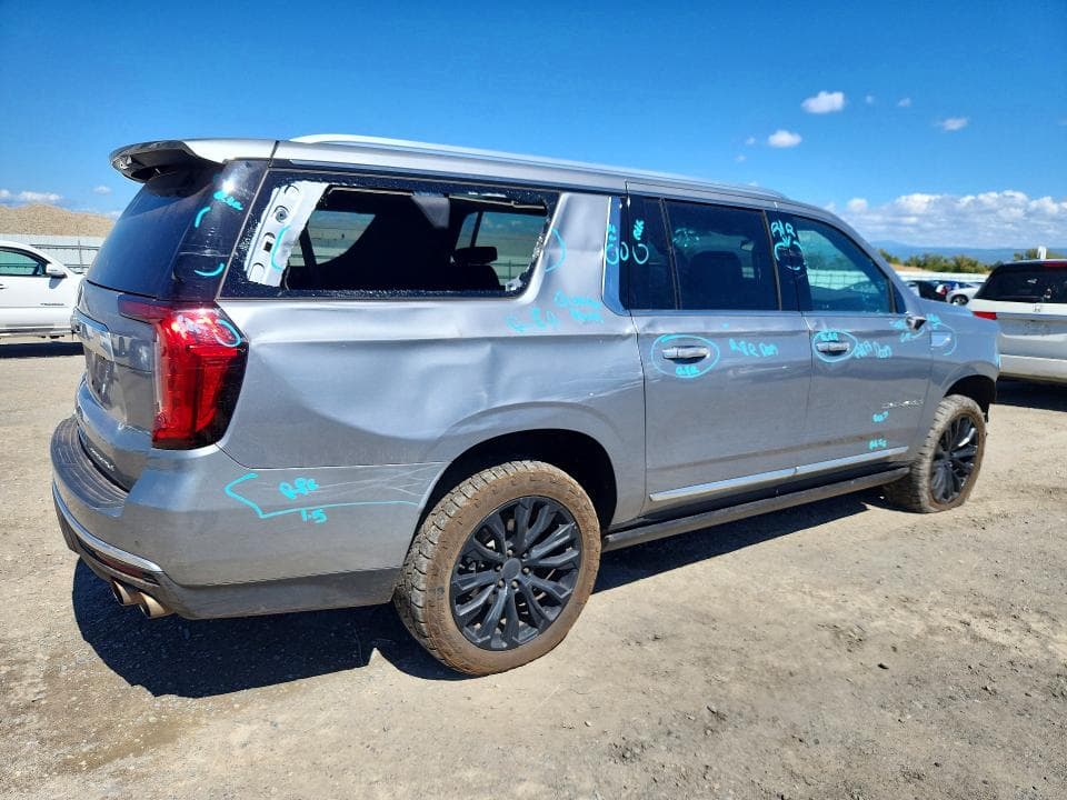2023 GMC YUKON XL DENALI 3