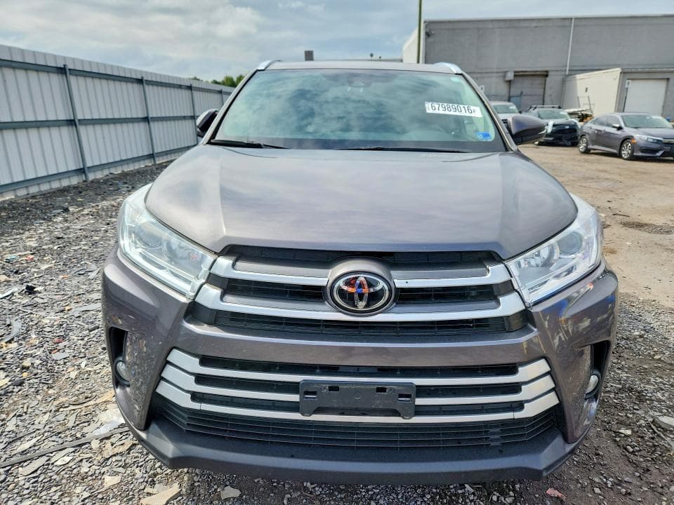 2018 TOYOTA HIGHLANDER XLE 5