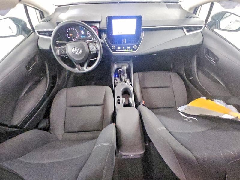 2024 TOYOTA COROLLA LE 8