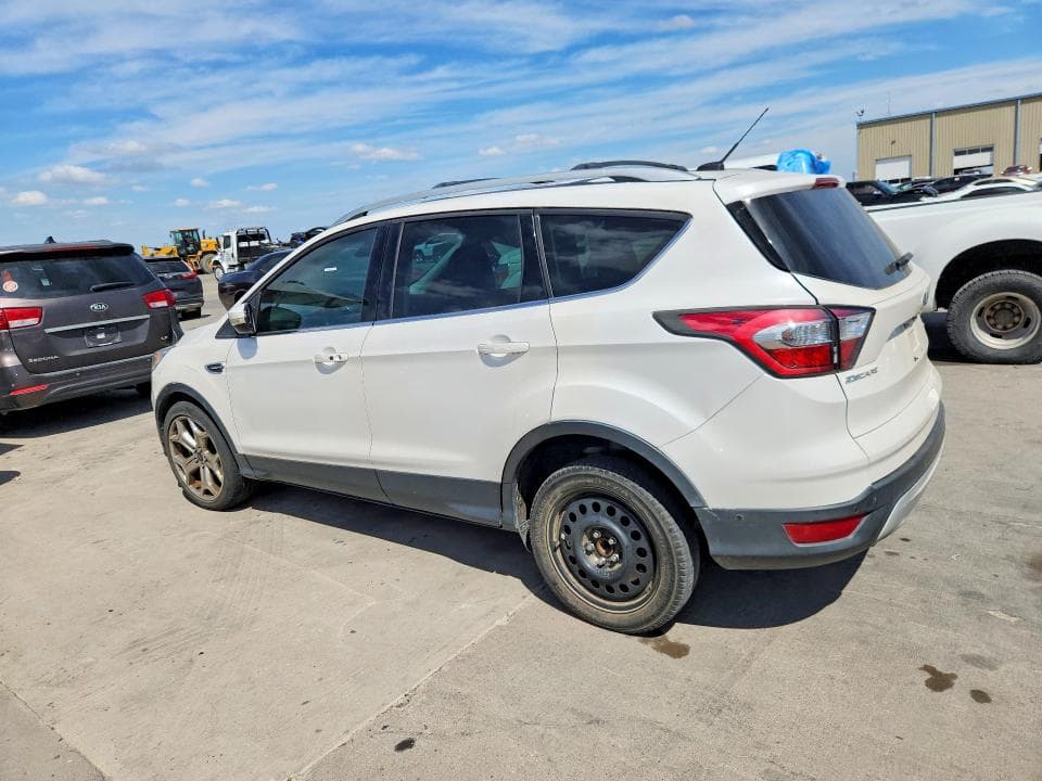 2017 FORD ESCAPE TITANIUM 2
